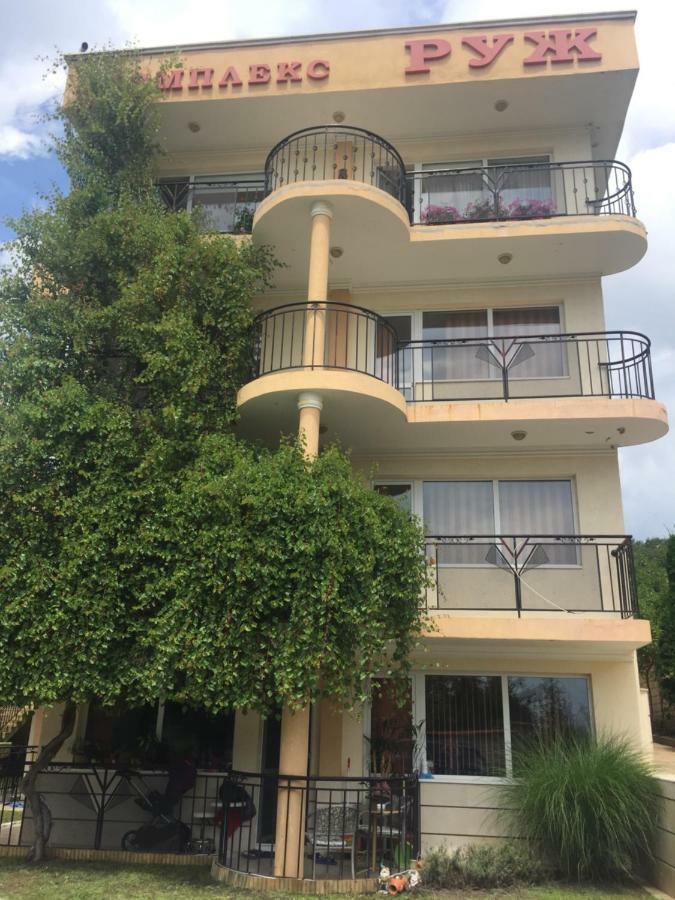 Complex Ruzh Apartments 골든샌드 외부 사진